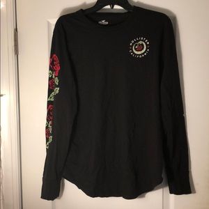 Long Sleeve Hollister Crew Neck Rose Shirt